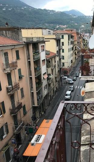 Guest House Montenegro La Spezia Exteriör bild